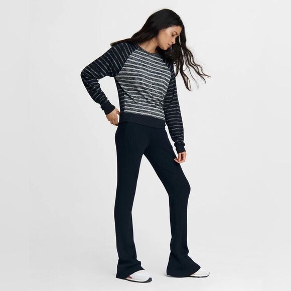 Rag & Bone The Knit Striped Pullover in Heather Stripe - Picture 10 of 11